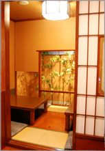 東大阪 山びこ 店内